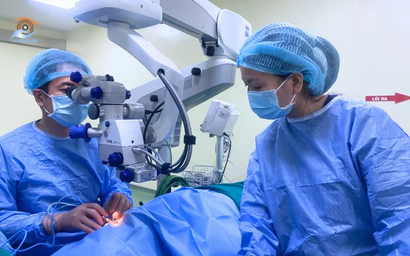Phương pháp điều trị đục thủy tinh thể hiệu quả và an toàn