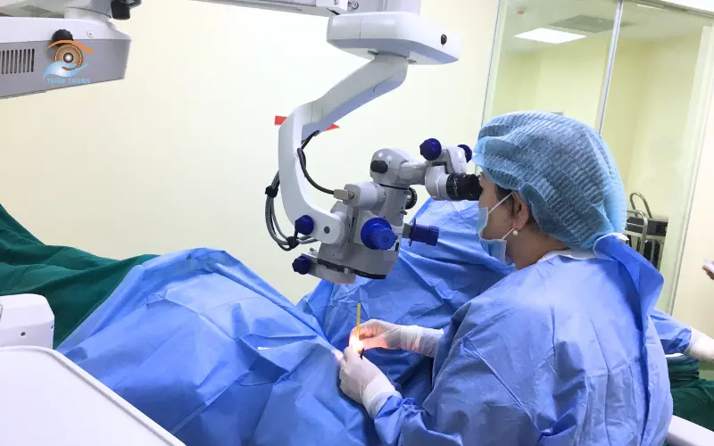 phẫu thuật cắt mộng thịt