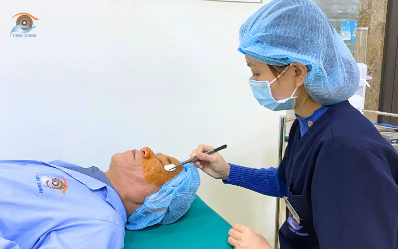phẫu thuật dịch kính