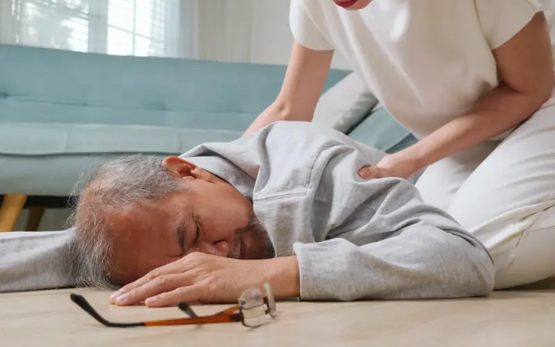 đột quỵ
