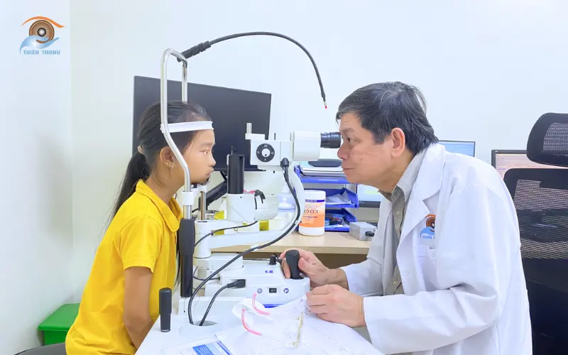 tái khám sau phẫu thuật